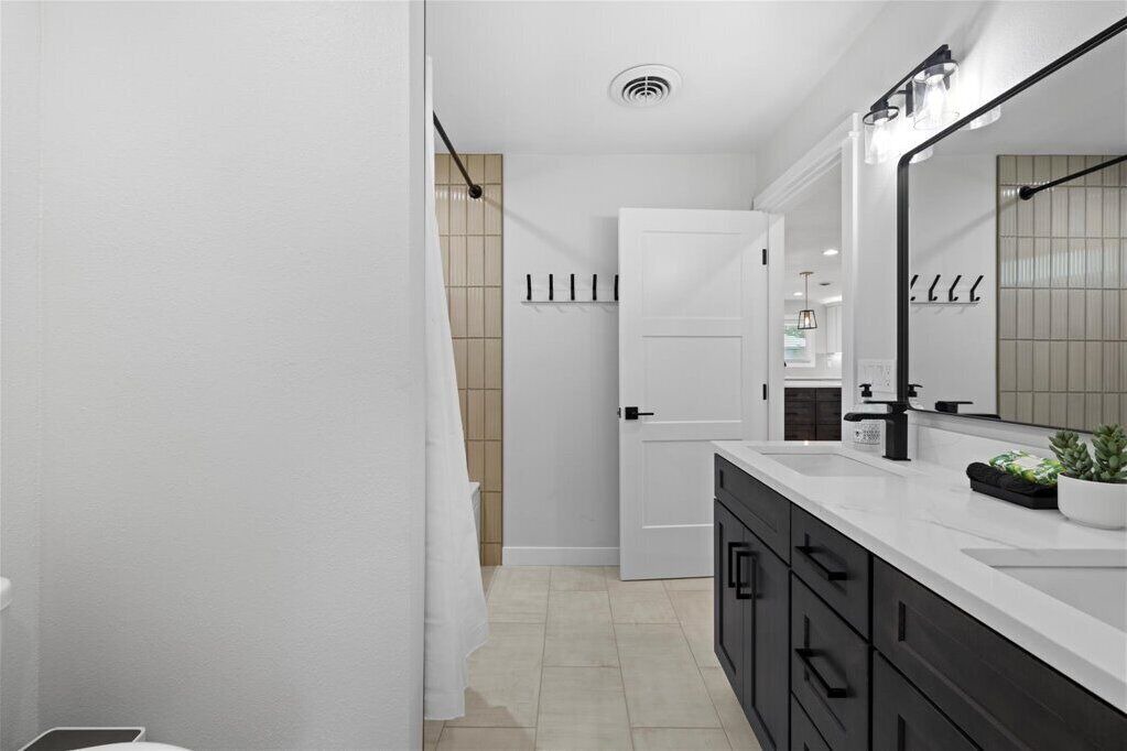 Photo of Bathroom in South Richland