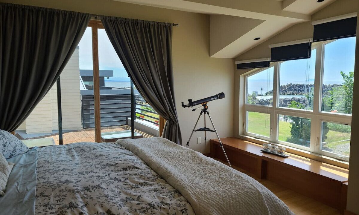 Photo of Bedroom in Point Roberts