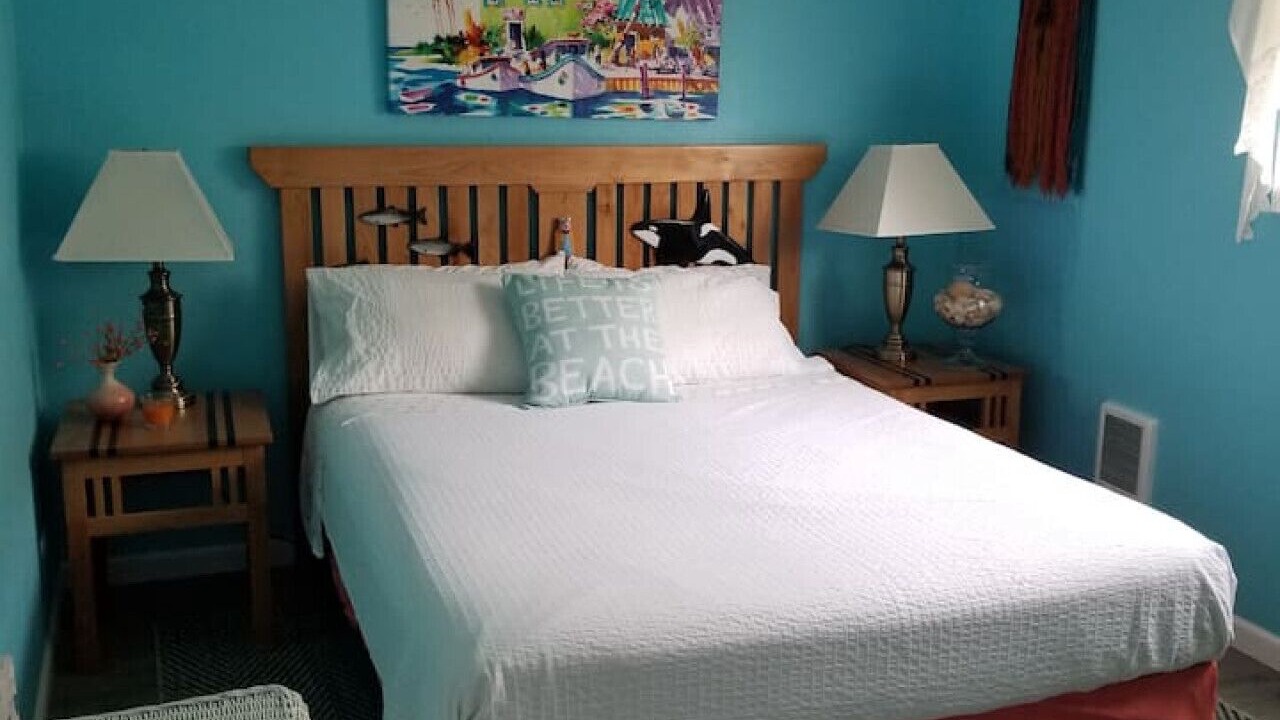 Photo of Bedroom in Point Roberts