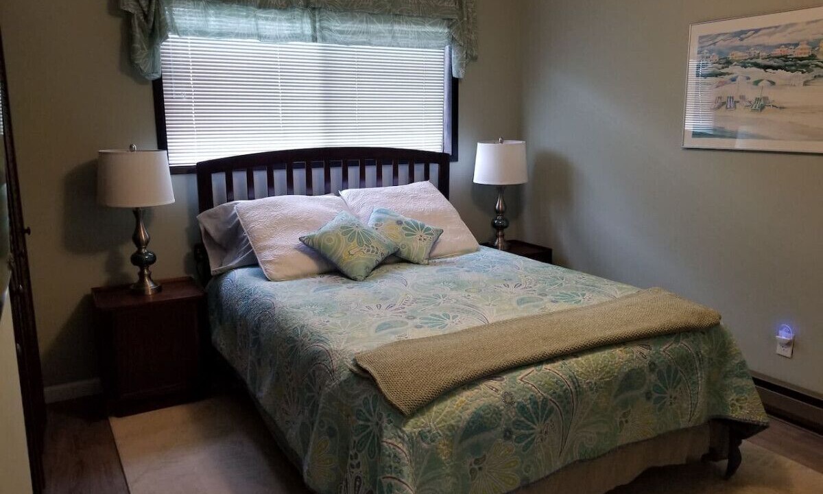 Photo of Bedroom in Point Roberts