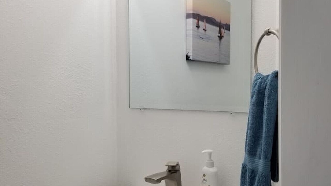 Photo of Bathroom in Point Roberts