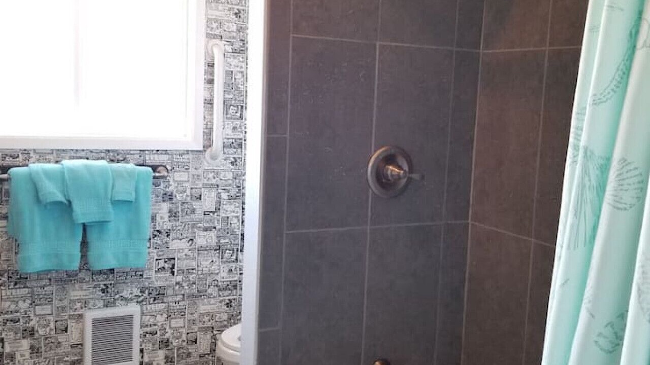 Photo of Bathroom in Point Roberts