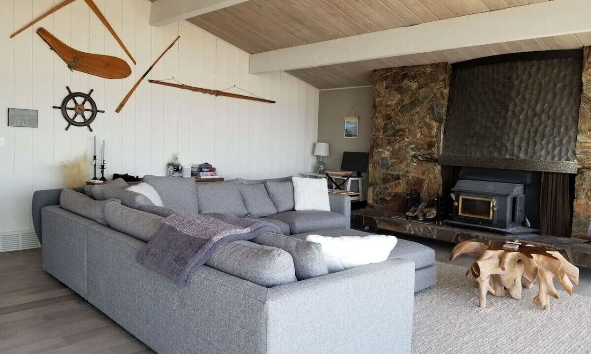 Photo of Livingroom in Point Roberts