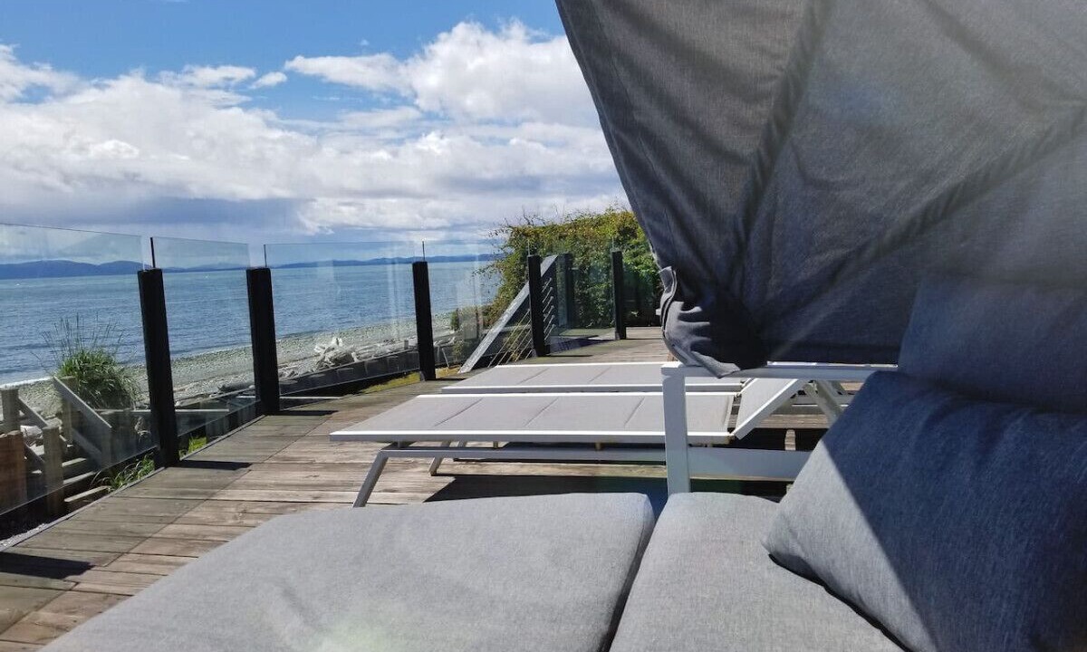 Photo of Patio Balcony in Point Roberts