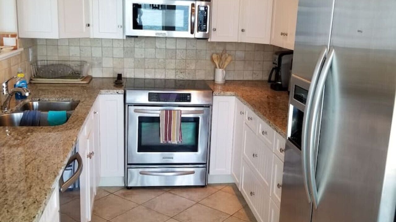 Photo of Kitchen in Point Roberts