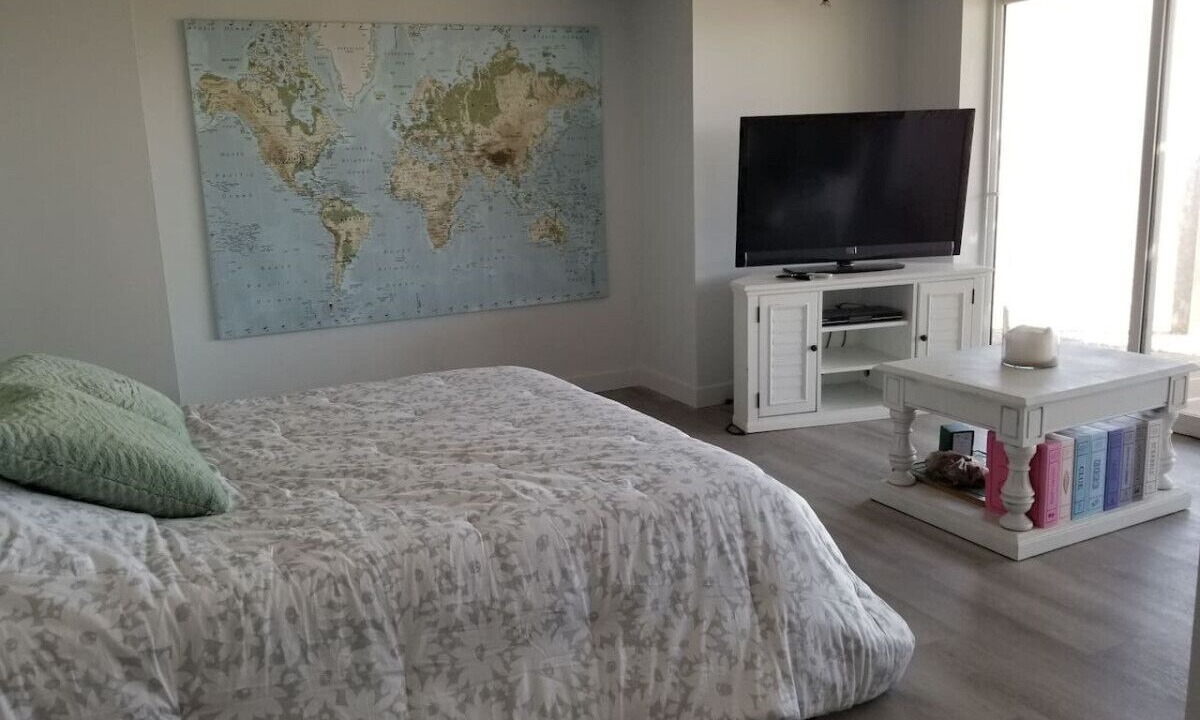 Photo of Bedroom in Point Roberts
