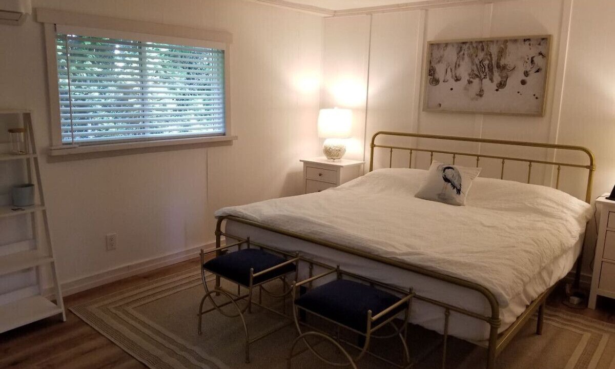 Photo of Bedroom in Point Roberts
