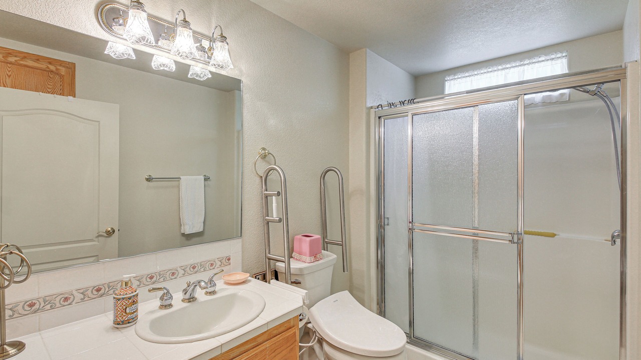 Photo of Bathroom in Boundary County
