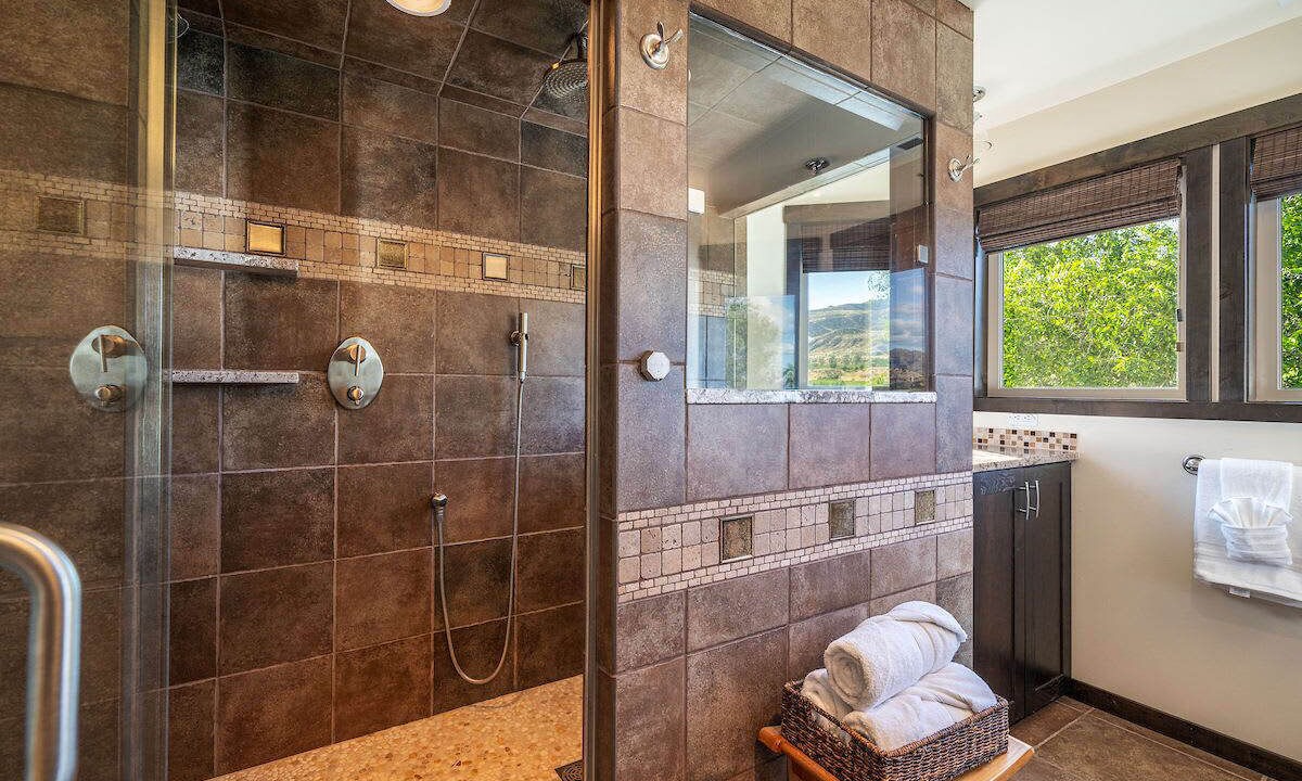 Photo of Bathroom in Orondo
