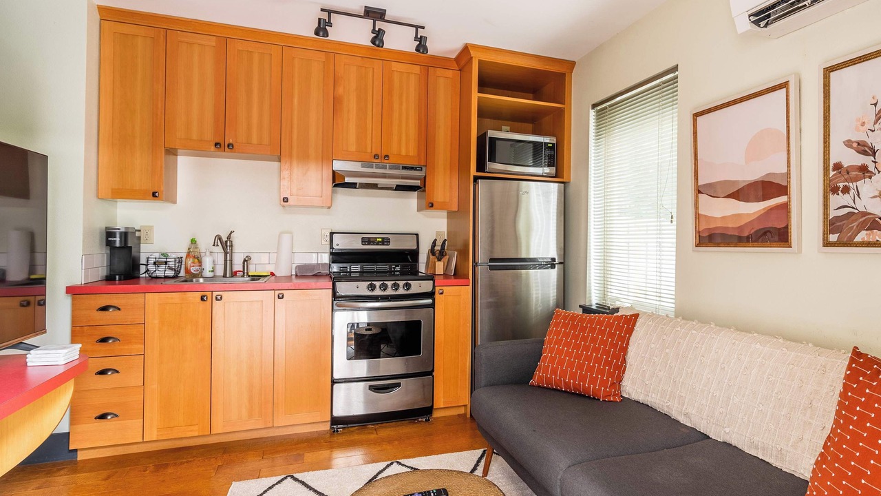 Photo of Livingroom in Belmont