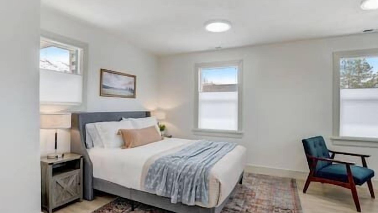 Photo of Bedroom in Central Business District