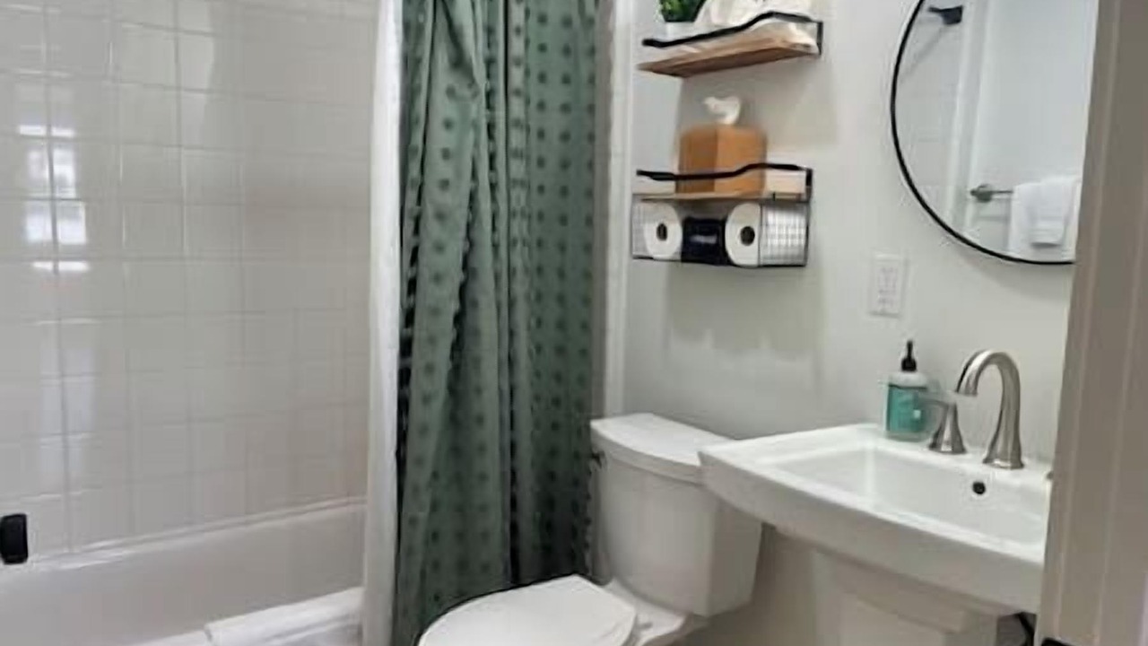 Photo of Bathroom in Central Business District