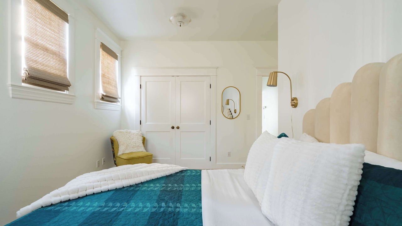 Photo of Bedroom in Mississippi District