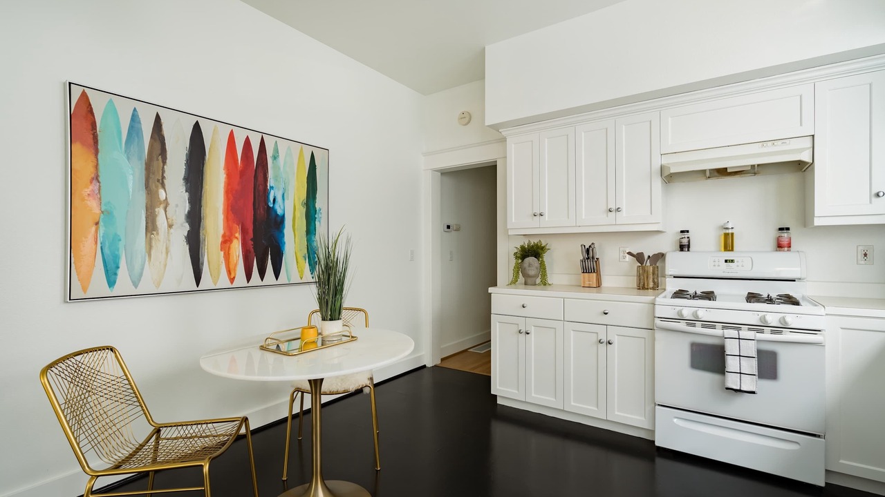 Photo of Kitchen in Mississippi District