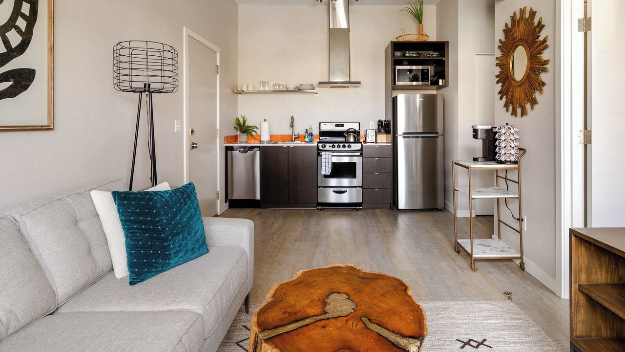 Photo of Livingroom in Belmont