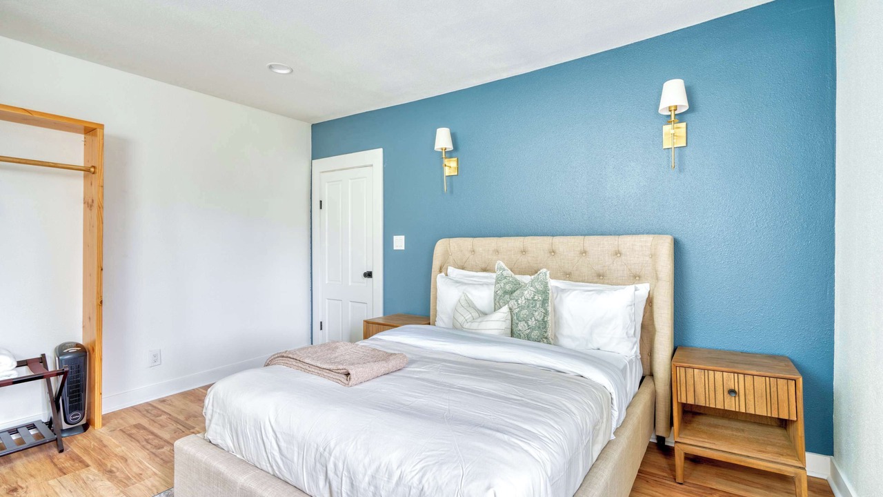Photo of Bedroom in Uptown