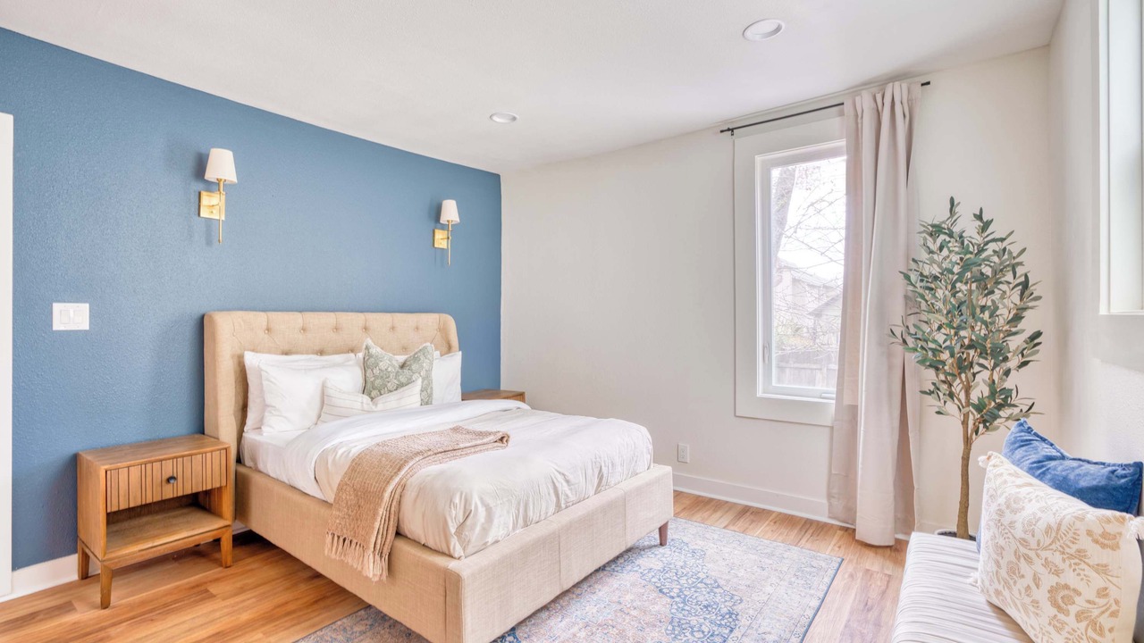 Photo of Bedroom in Uptown