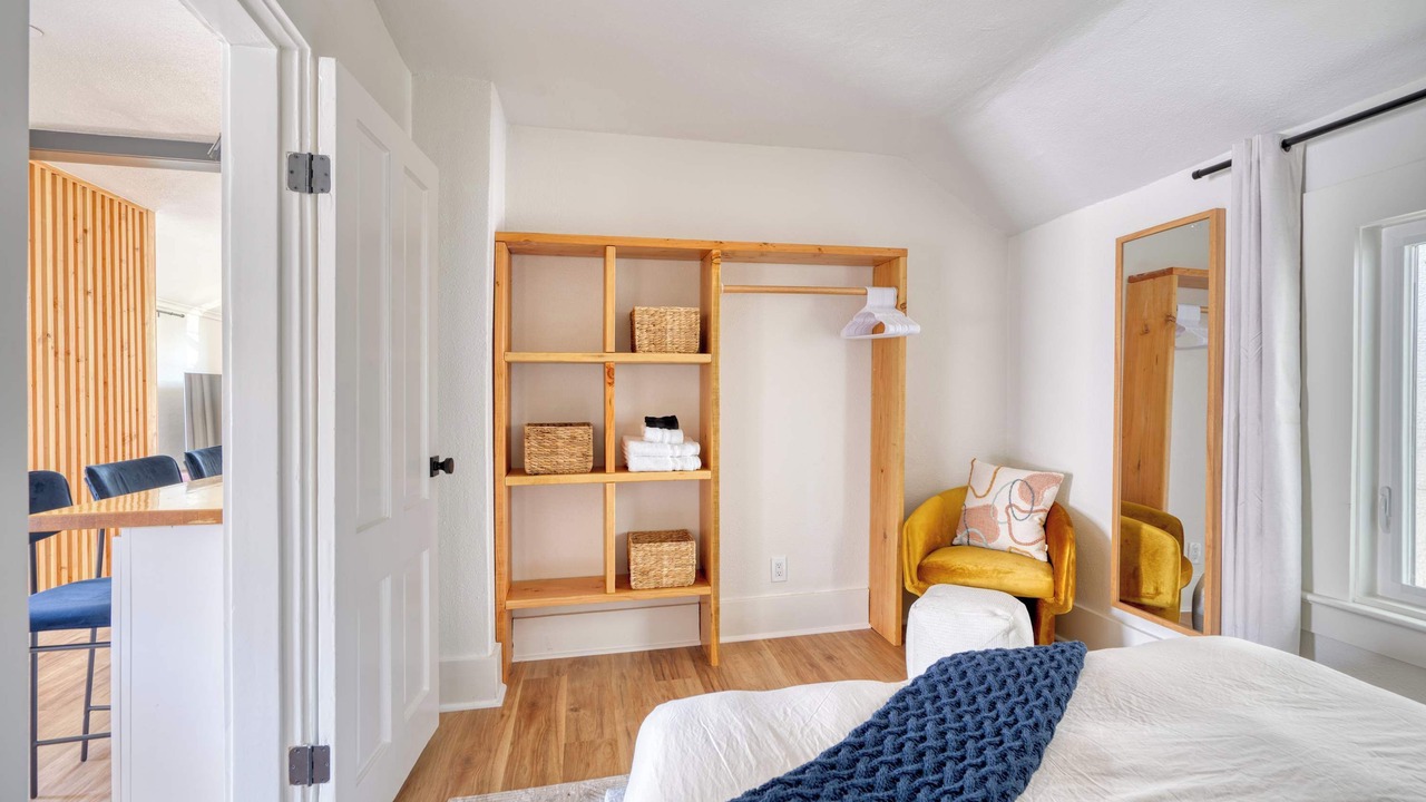 Photo of Bedroom in Uptown