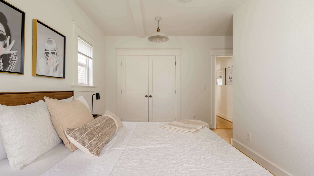 Photo of Bedroom in Mississippi District