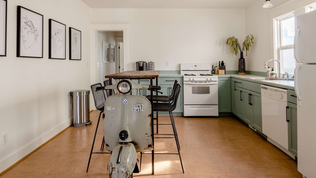 Photo of Kitchen in Mississippi District