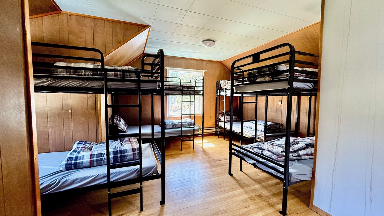 Photo of Bedroom in Trail