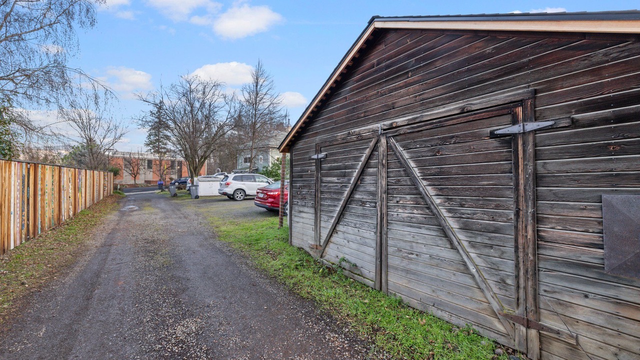 Photo of Others in Historic Railroad District