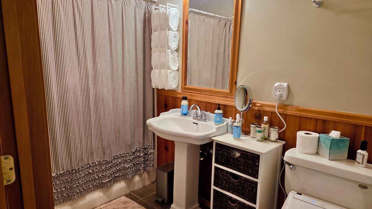 Photo of Bathroom in Winthrop
