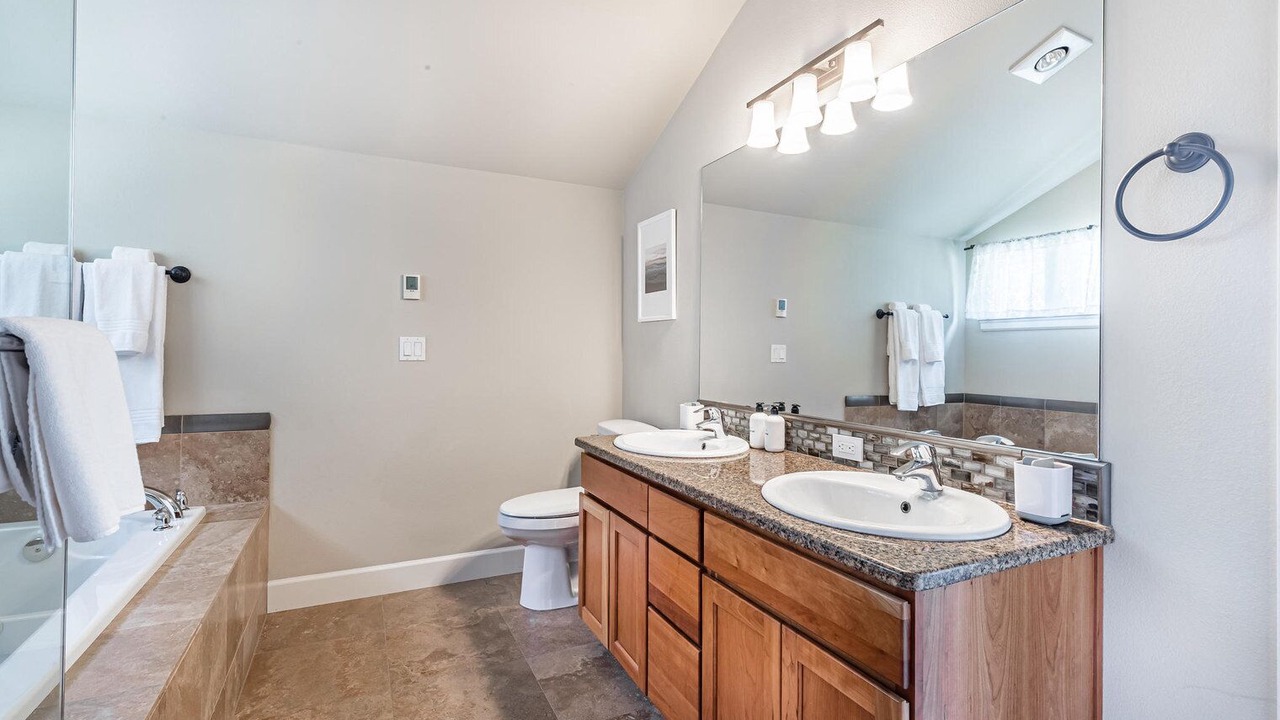 Photo of Bathroom in Magnolia