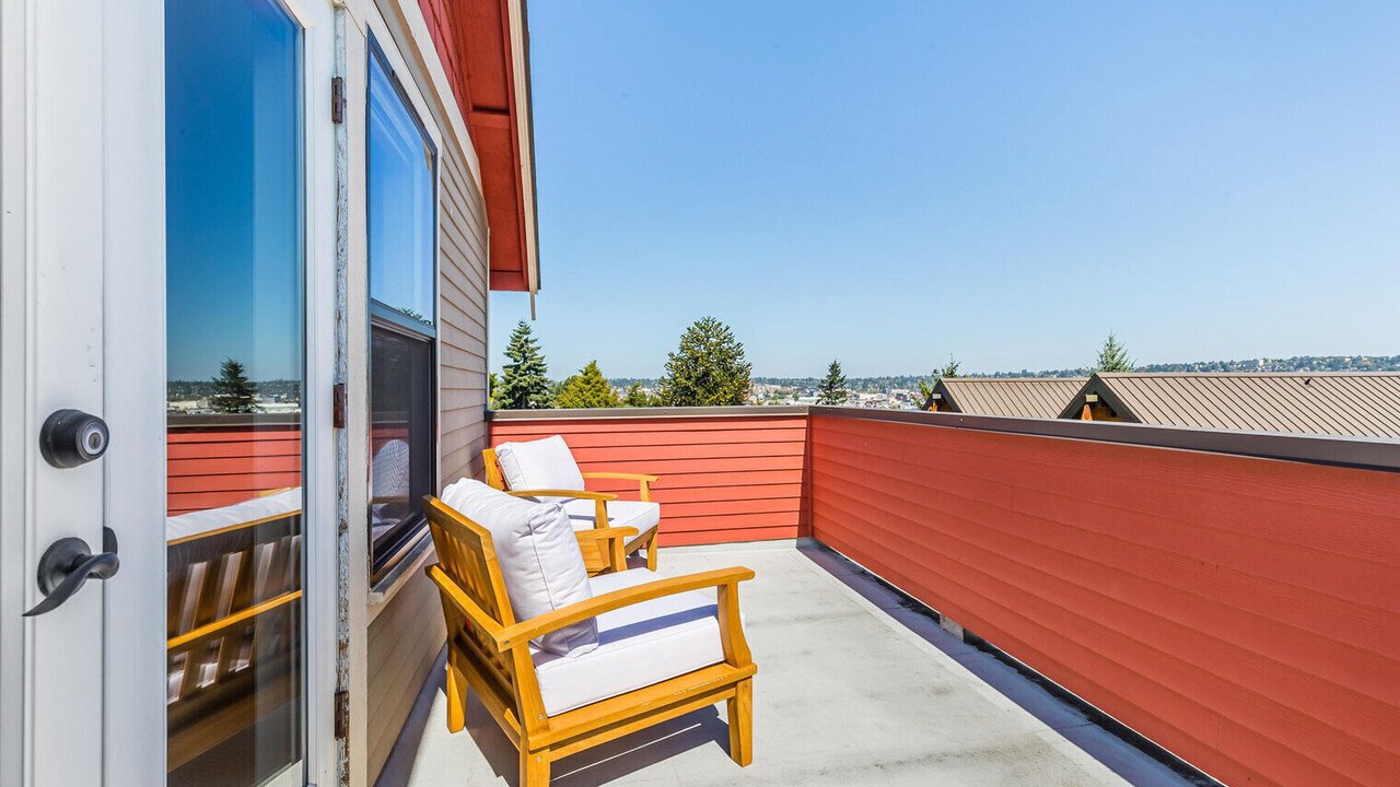 Photo of Patio Balcony in Magnolia