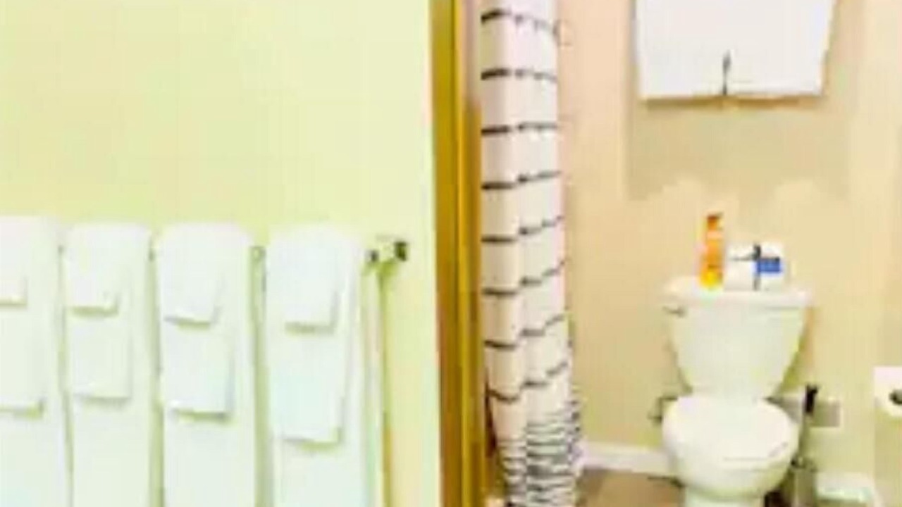 Photo of Bathroom in Mason County