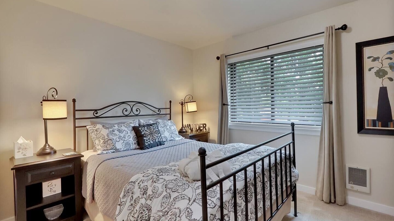 Photo of Bedroom in Puyallup