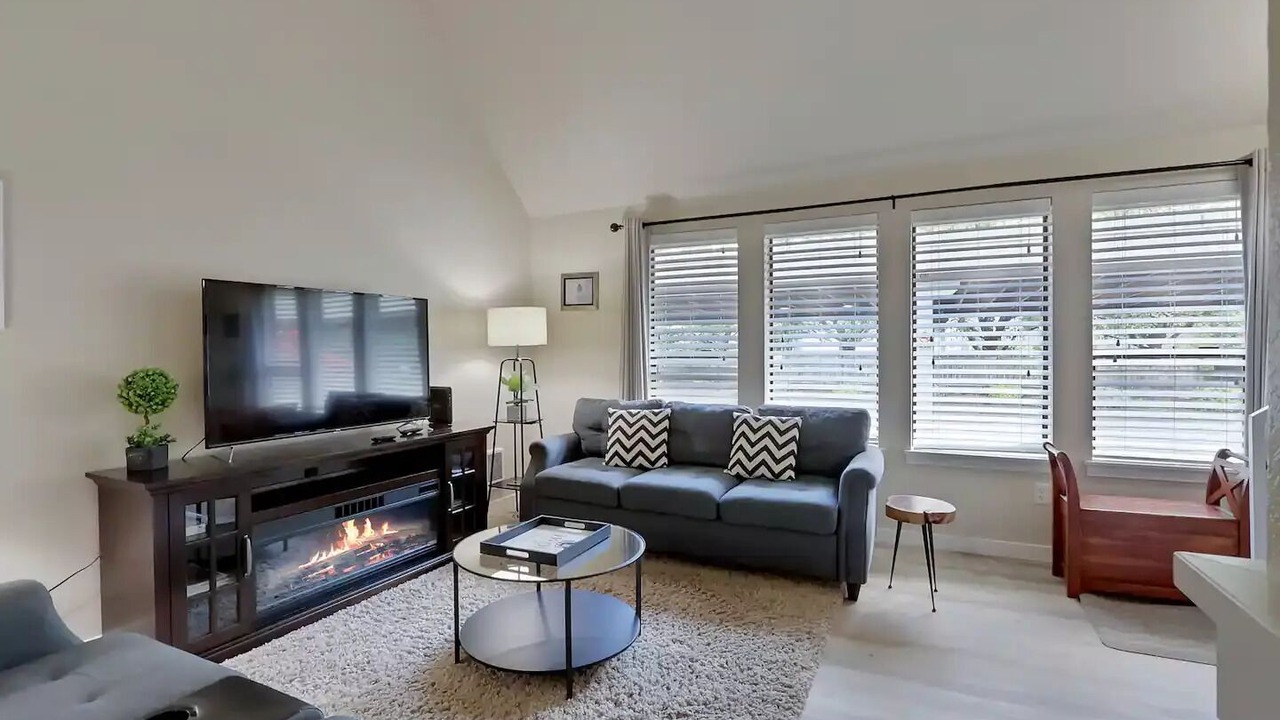 Photo of Livingroom in Puyallup