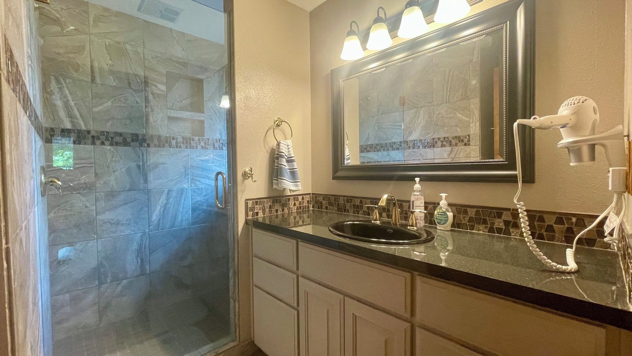 Photo of Bathroom in Albany
