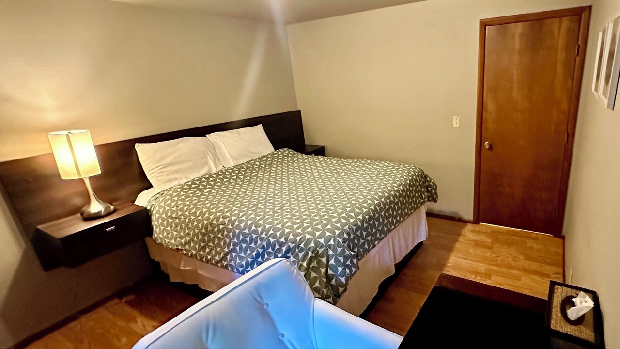 Photo of Bedroom in Albany