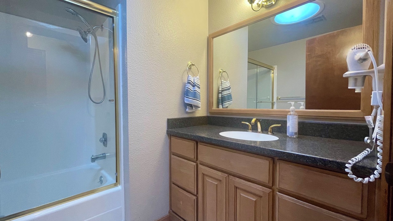 Photo of Bathroom in Albany