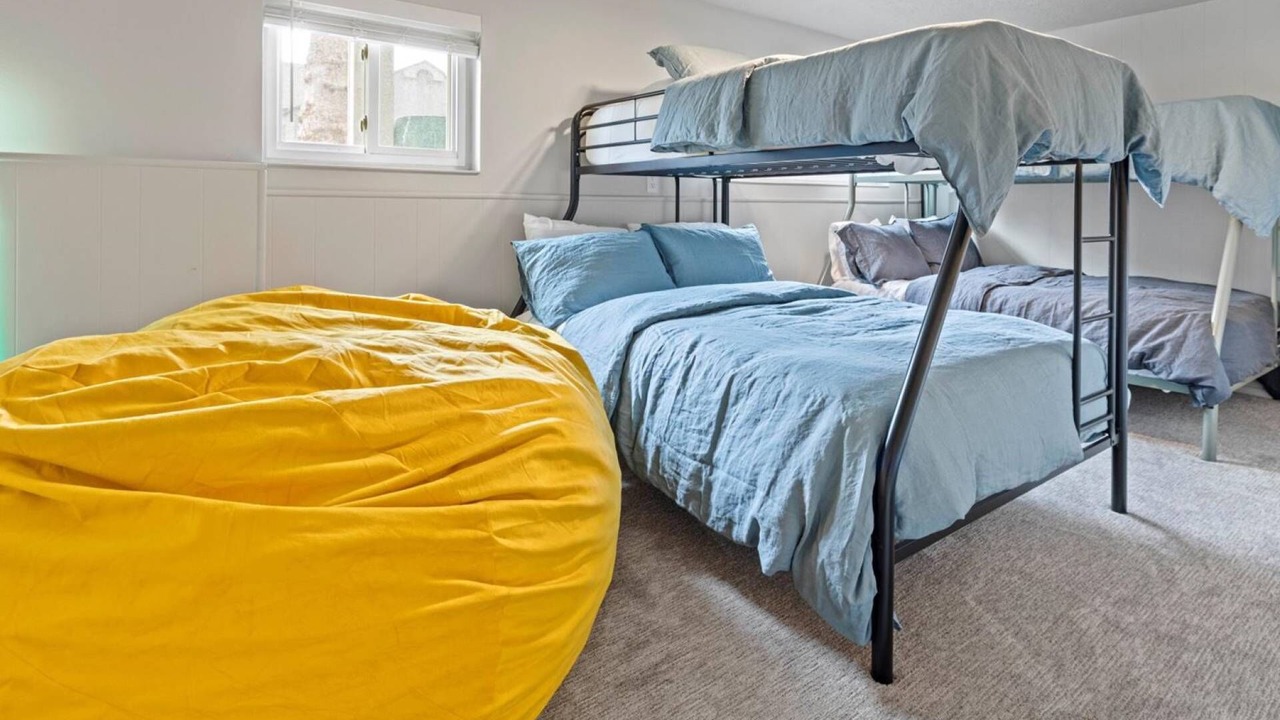 Photo of Bedroom in Central Rim
