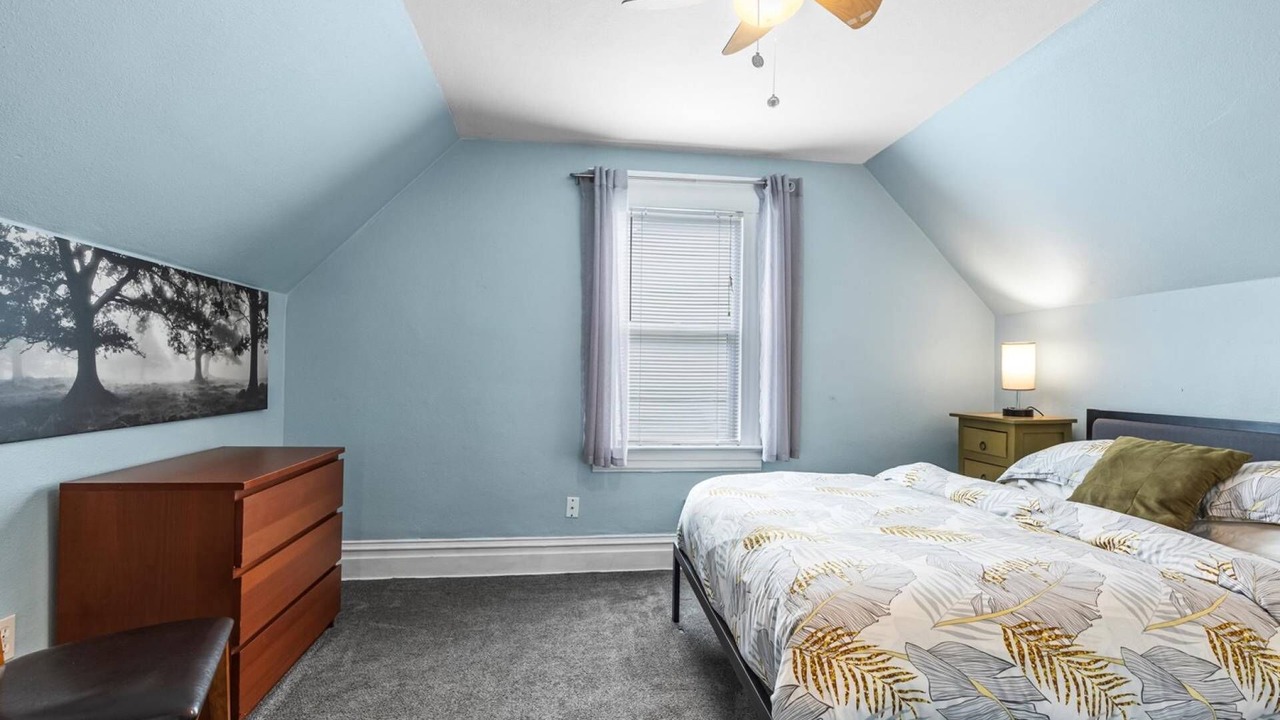 Photo of Bedroom in North End