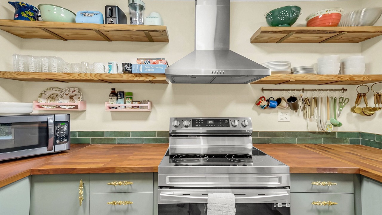 Photo of Kitchen in Anderson Island