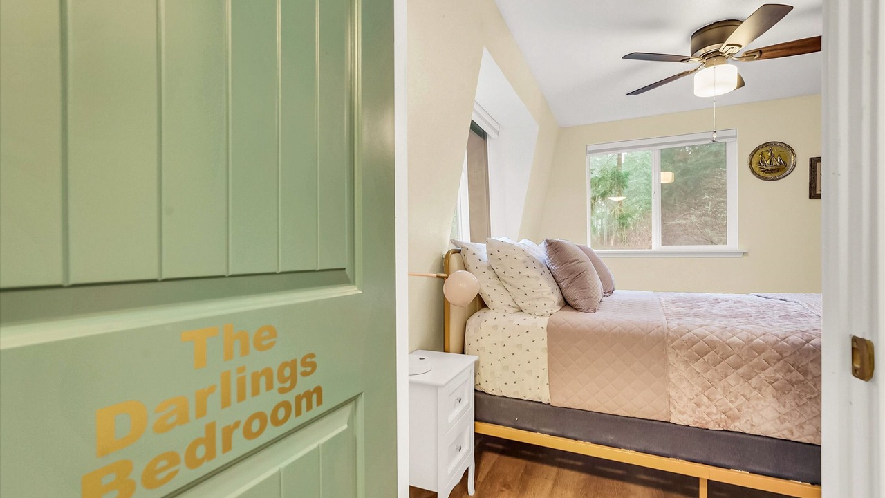 Photo of Bedroom in Anderson Island