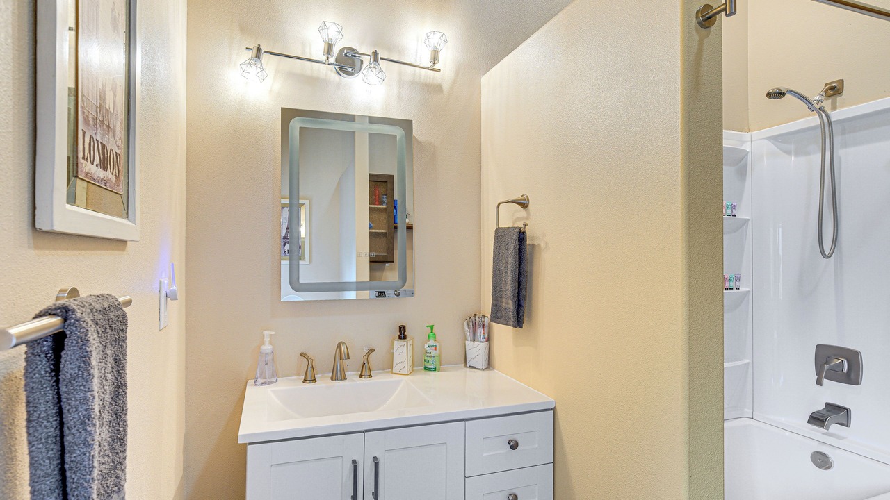 Photo of Bathroom in Prairie Ridge