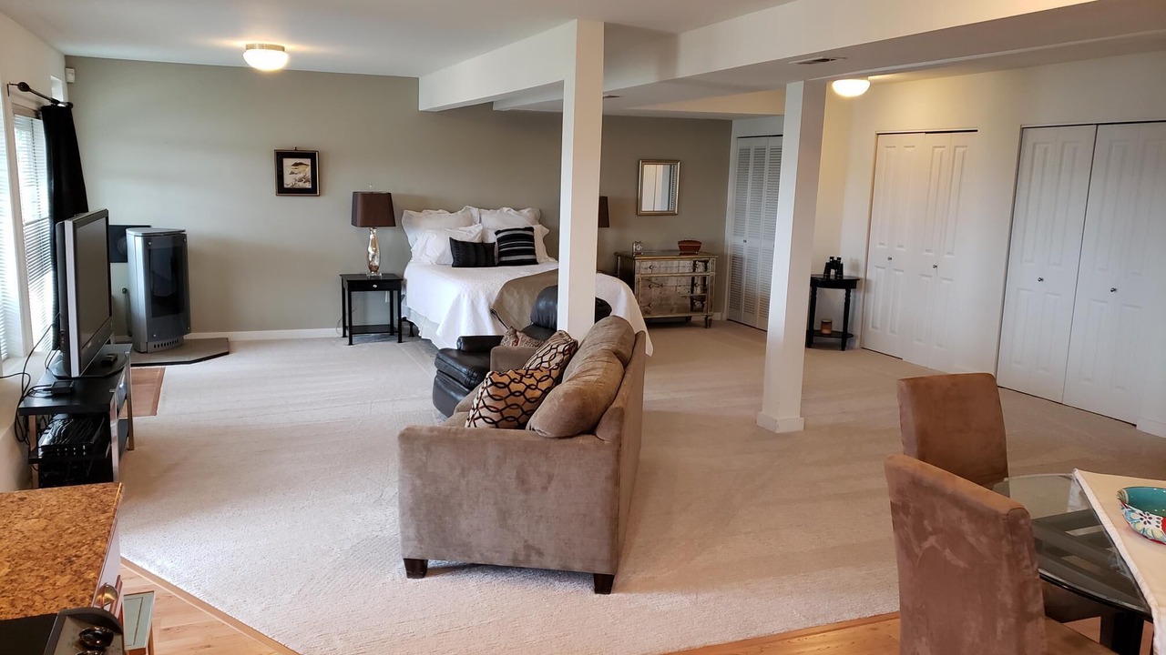 Photo of Bedroom in Lakeridge