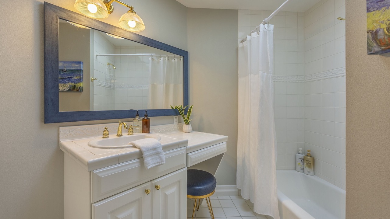 Photo of Bathroom in Seal Rock