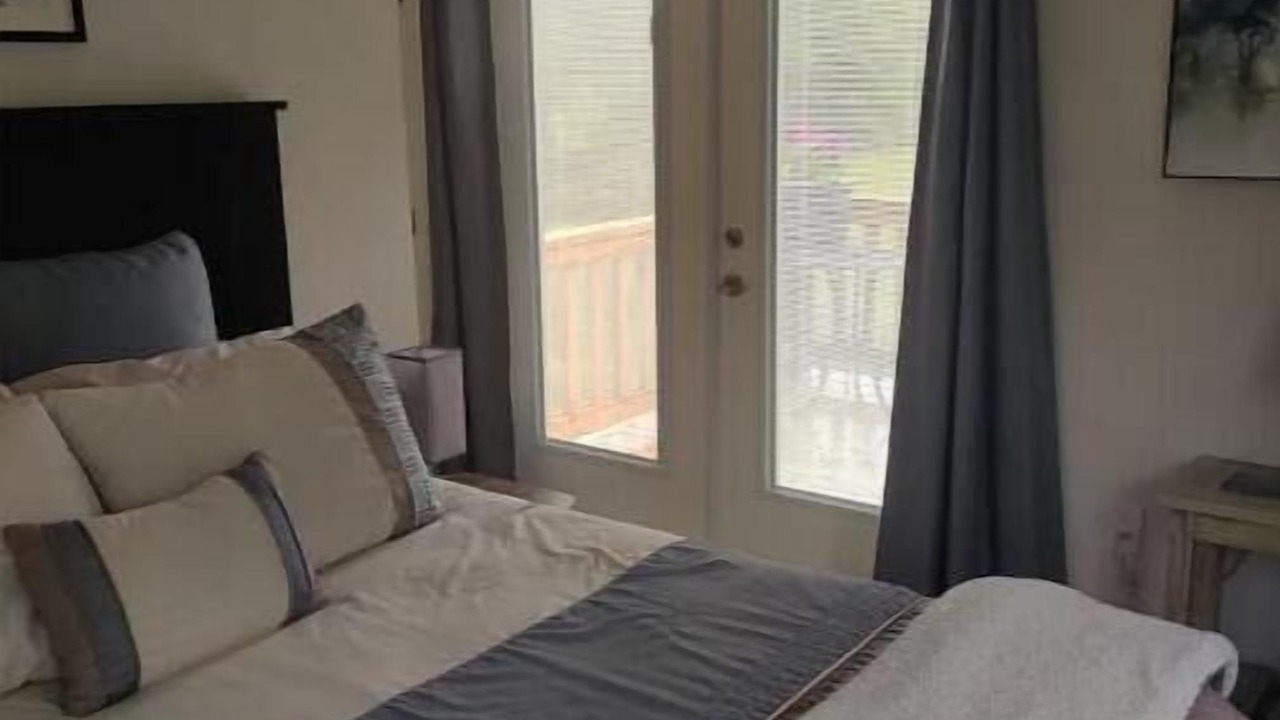 Photo of Bedroom in Tanner