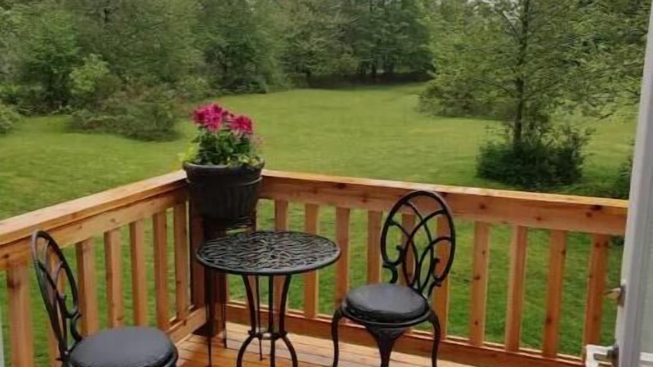 Photo of Outdoor in Tanner