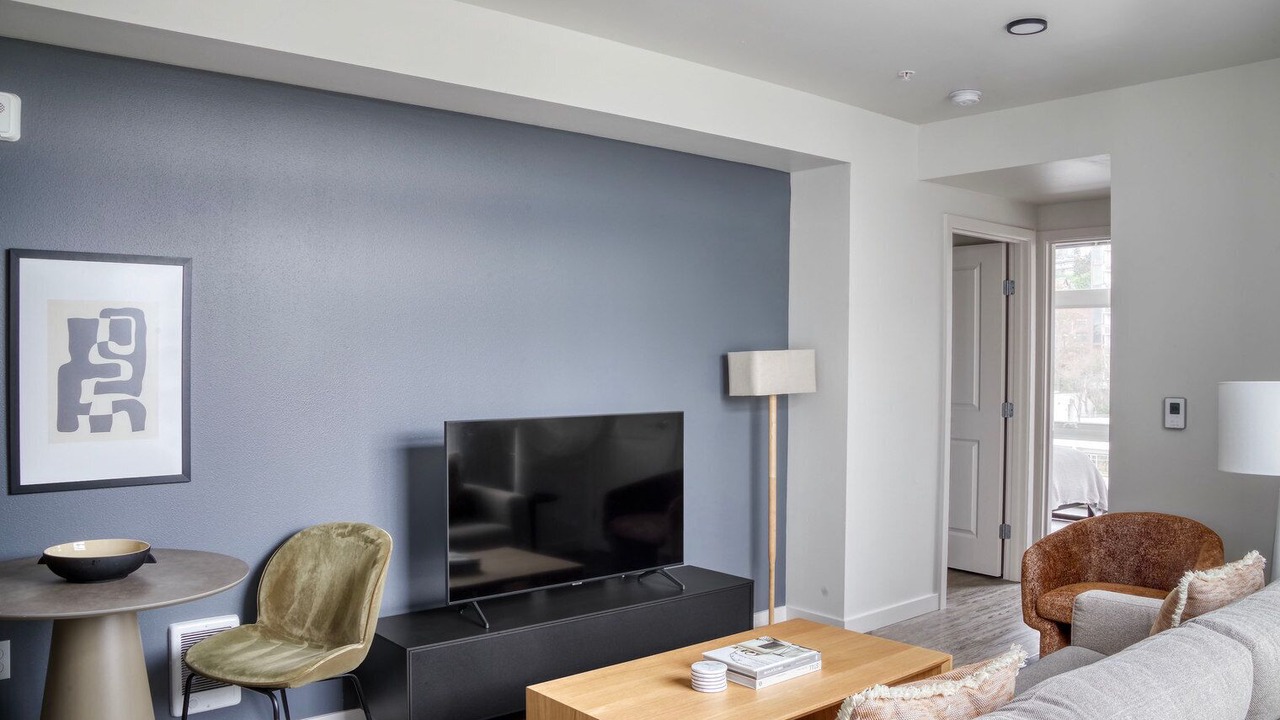 Photo of Livingroom in Lower Queen Anne
