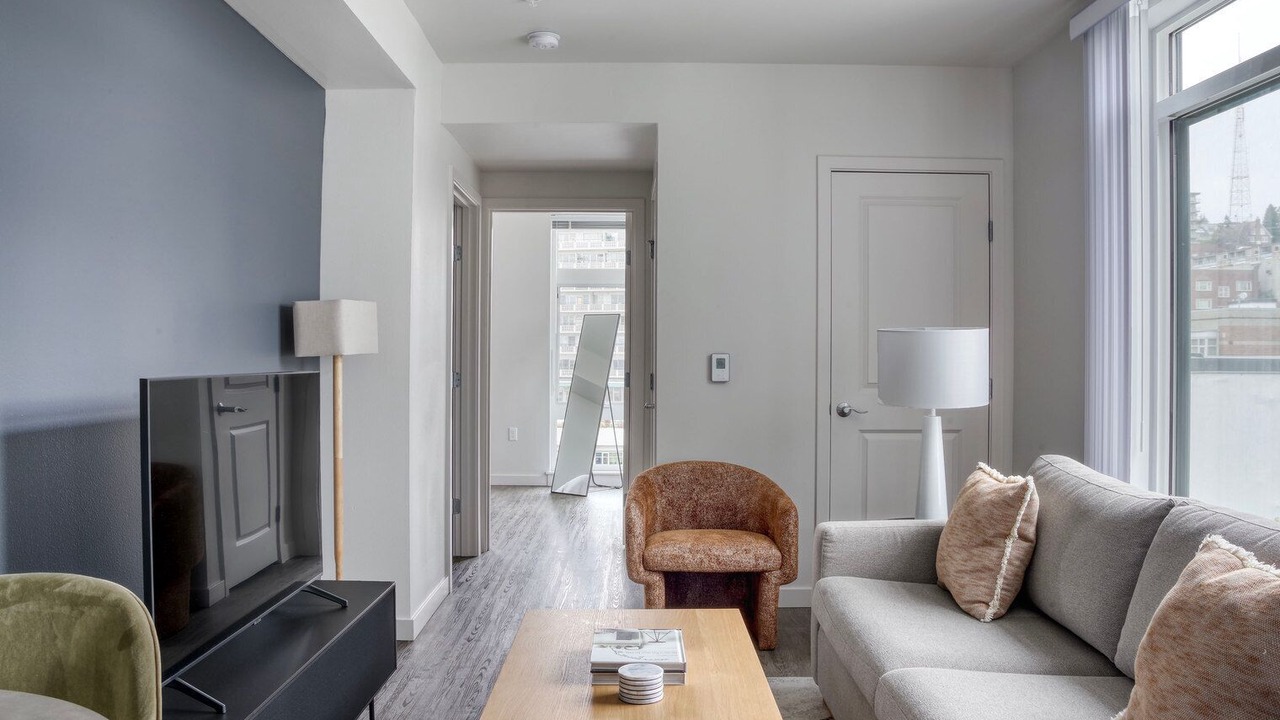 Photo of Livingroom in Lower Queen Anne