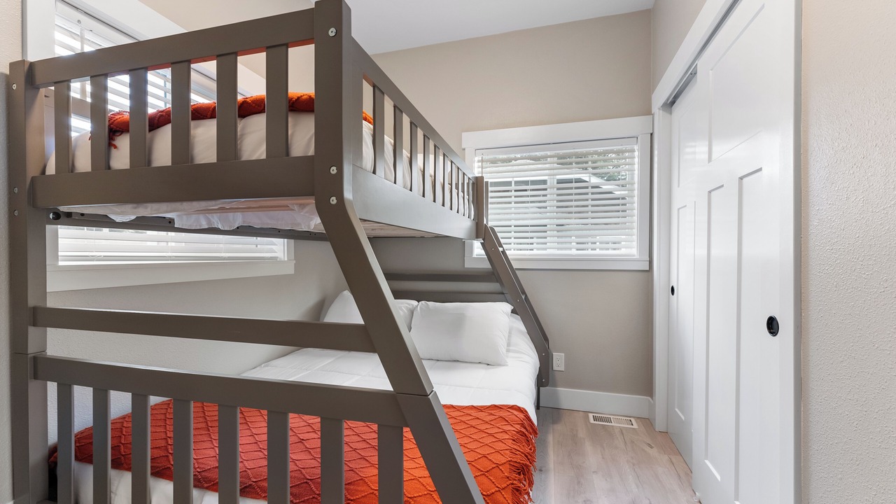 Photo of Bedroom in Puyallup