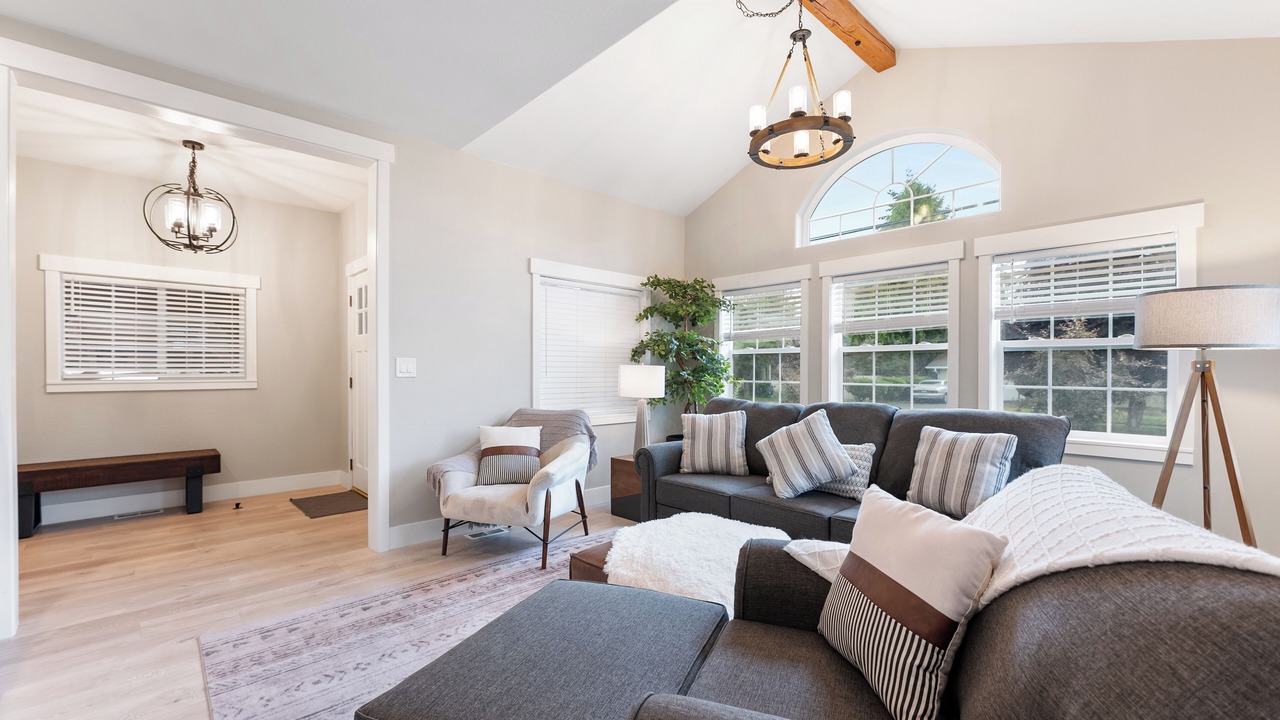 Photo of Livingroom in Puyallup
