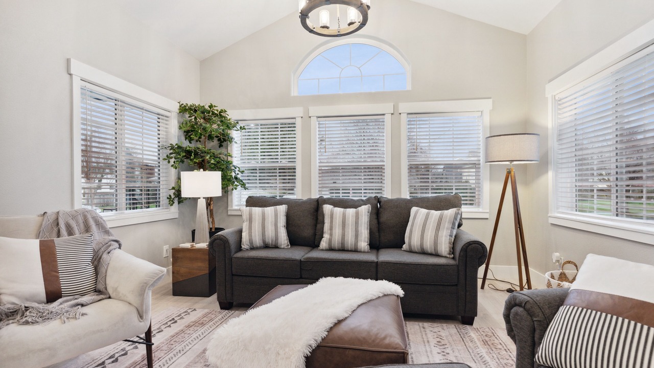 Photo of Livingroom in Puyallup