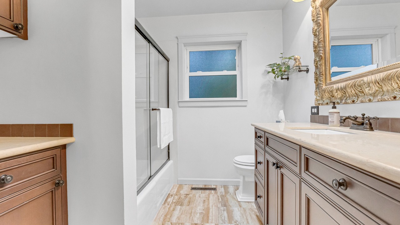 Photo of Bathroom in North Rose Hill